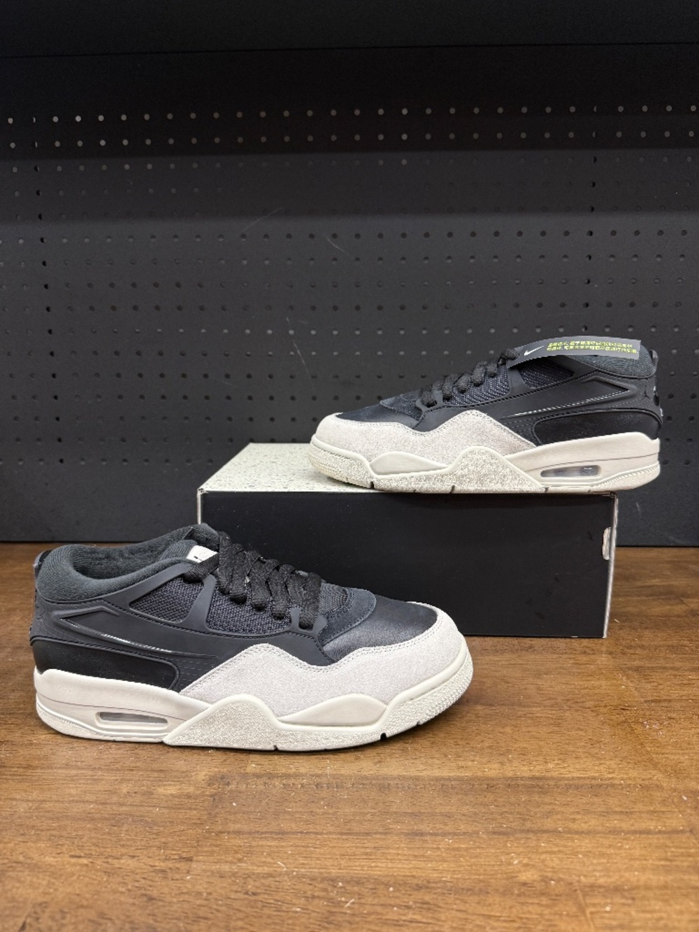 New W/ Box! Men's Nike Air Jordan 4 RM 'Black Light Bone' Sneakers Size 9.5
